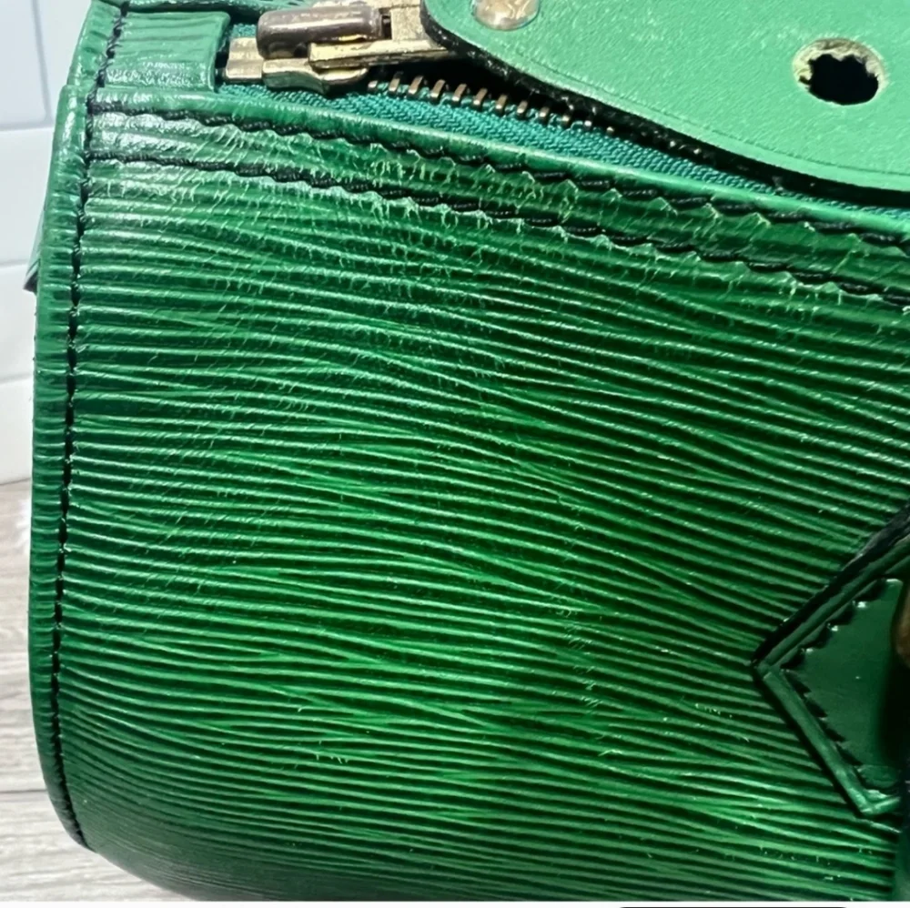 LV Epi Leather 💚 Speedy 30